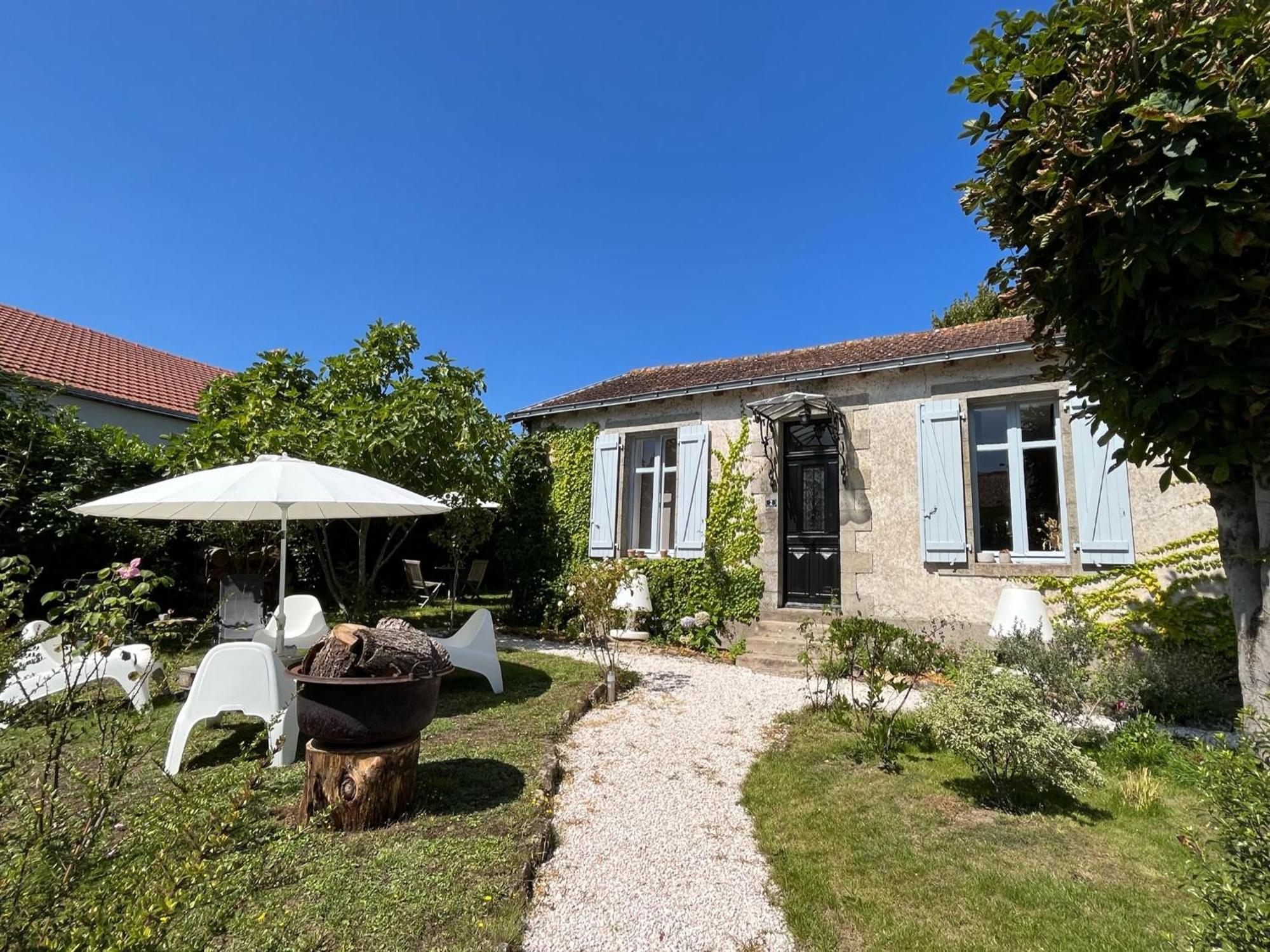 Cottage-Saint Laurent Sur Sevre Kültér fotó